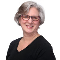 Lisa MacGray, LMT